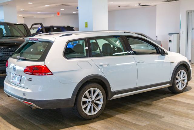 2017 Volkswagen Golf Alltrack S