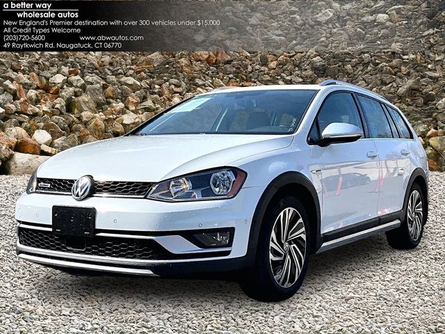 2017 Volkswagen Golf Alltrack TSI SE 4Motion | Naugatuck, Connecticut | A Better Way Wholesale Autos-CT