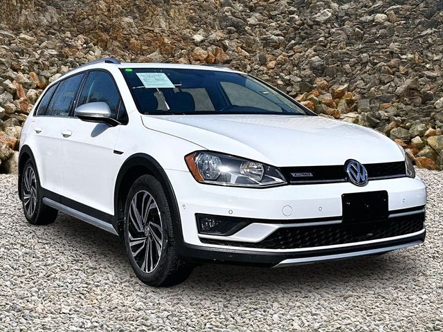 2017 Volkswagen Golf Alltrack TSI SE 4Motion