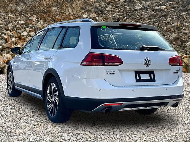 2017 Volkswagen Golf Alltrack TSI SE 4Motion