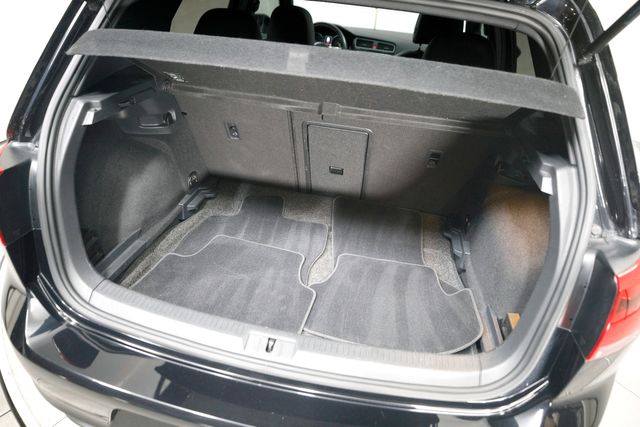 2017 Volkswagen Golf GTI SE | Burbank, California | MDK International 2017 Volkswagen Golf GTI SE | Burbank, California | MDK International