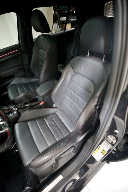 2017 Volkswagen Golf GTI SE | Burbank, California | MDK International 2017 Volkswagen Golf GTI SE | Burbank, California | MDK International