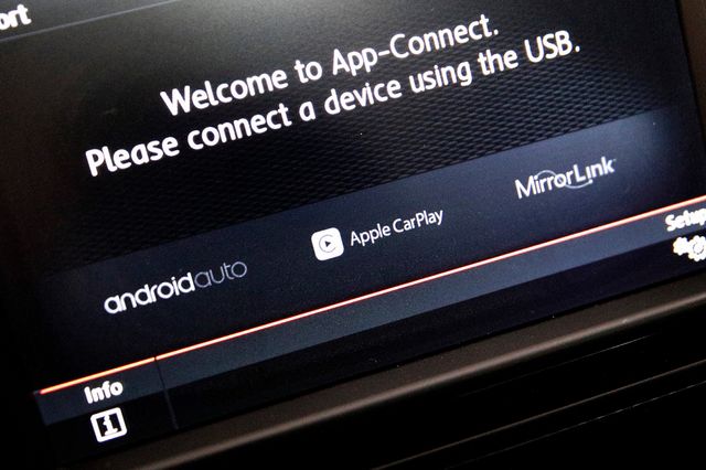 2017 Volkswagen Golf GTI SE | Burbank, California | MDK International 2017 Volkswagen Golf GTI SE | Burbank, California | MDK International