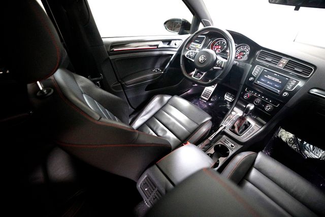 2017 Volkswagen Golf GTI SE | Burbank, California | MDK International 2017 Volkswagen Golf GTI SE | Burbank, California | MDK International