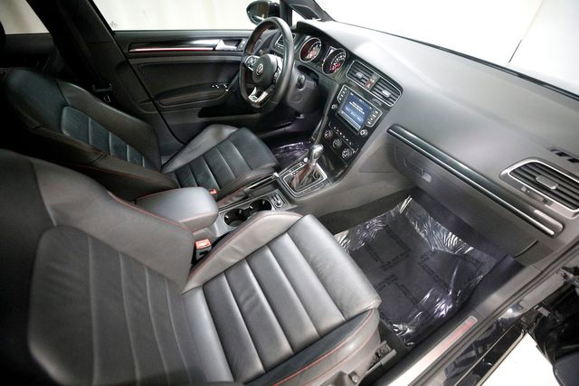 2017 Volkswagen Golf GTI SE | Burbank, California | MDK International 2017 Volkswagen Golf GTI SE | Burbank, California | MDK International