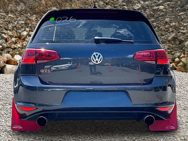 2017 Volkswagen Golf GTI Sport