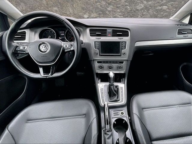 2017 Volkswagen Golf TSI Wolfsburg Edition