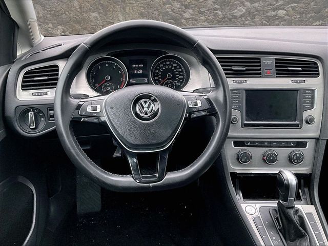 2017 Volkswagen Golf TSI Wolfsburg Edition