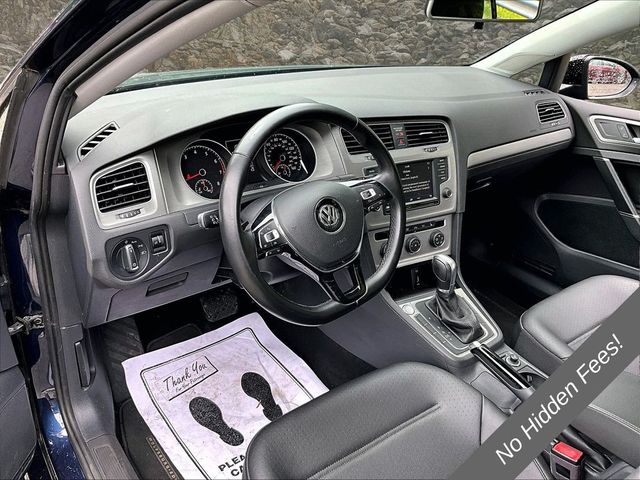2017 Volkswagen Golf TSI Wolfsburg Edition