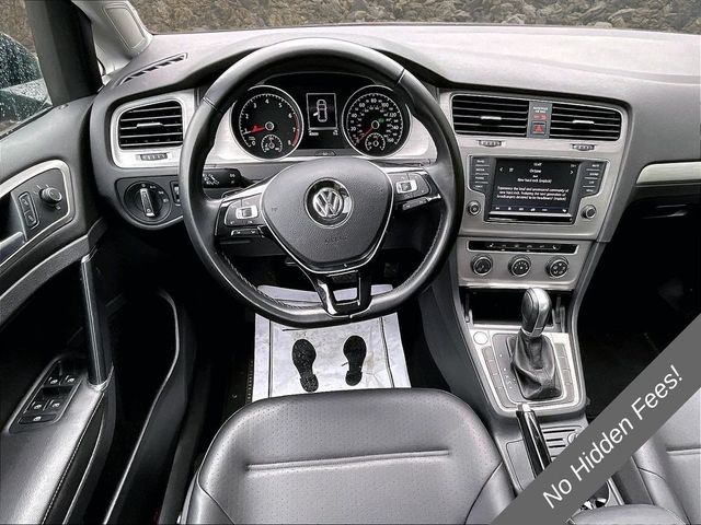2017 Volkswagen Golf TSI Wolfsburg Edition