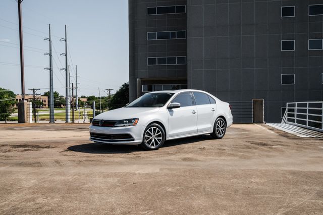 2017 Volkswagen Jetta 1.4T SE | Addison, TX | Apex Auto Sports 2017 Volkswagen Jetta 1.4T SE | Addison, TX | Apex Auto Sports
