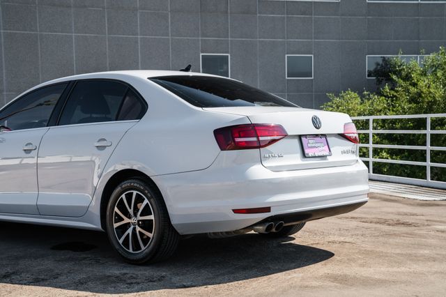 2017 Volkswagen Jetta 1.4T SE | Addison, TX | Apex Auto Sports 2017 Volkswagen Jetta 1.4T SE | Addison, TX | Apex Auto Sports
