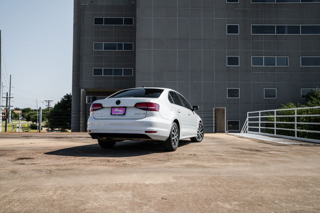 2017 Volkswagen Jetta 1.4T SE | Addison, TX | Apex Auto Sports 2017 Volkswagen Jetta 1.4T SE | Addison, TX | Apex Auto Sports