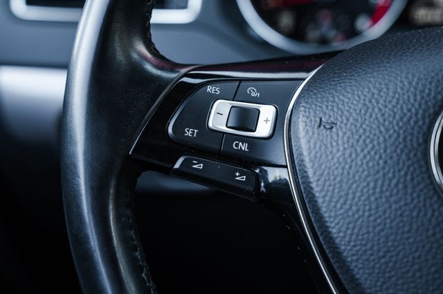 2017 Volkswagen Jetta 1.4T SE | Addison, TX | Apex Auto Sports 2017 Volkswagen Jetta 1.4T SE | Addison, TX | Apex Auto Sports