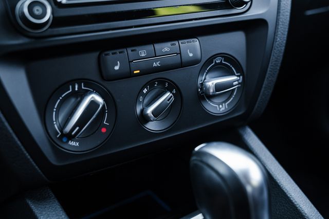 2017 Volkswagen Jetta 1.4T SE | Addison, TX | Apex Auto Sports 2017 Volkswagen Jetta 1.4T SE | Addison, TX | Apex Auto Sports