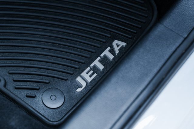 2017 Volkswagen Jetta 1.4T SE | Addison, TX | Apex Auto Sports 2017 Volkswagen Jetta 1.4T SE | Addison, TX | Apex Auto Sports