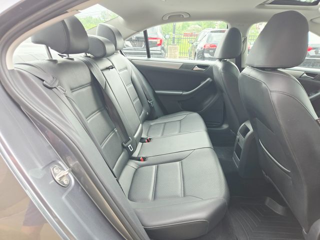 2017 Volkswagen Jetta 1.4T SE | Ellisville, MO | AutoPort