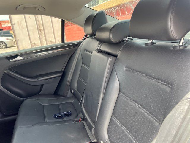 2017 Volkswagen Jetta 1.8T SEL CAR PROS AUTO CENTER (702) 405-9905