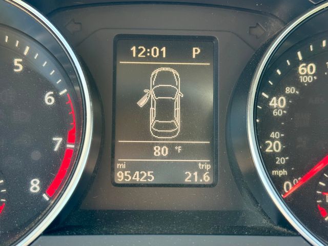 2017 Volkswagen Jetta 1.4T SE | Plano, TX | Schneck Motor Company