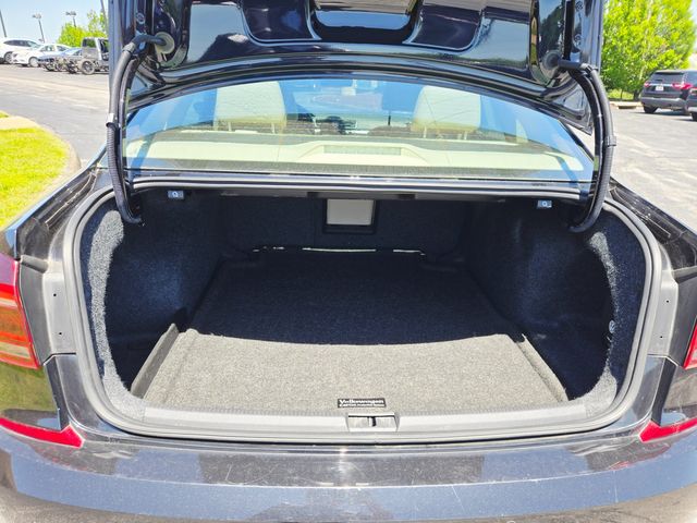 2017 Volkswagen Passat 1.8T SEL Premium | Ellisville, MO | AutoPort