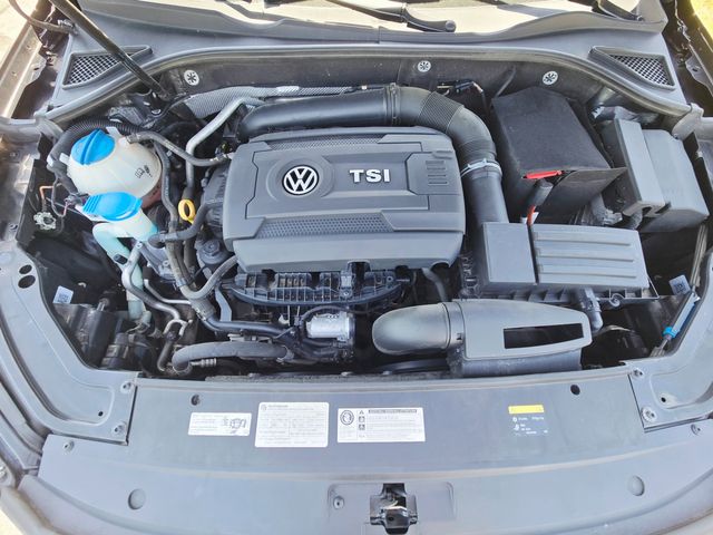 2017 Volkswagen Passat 1.8T SEL Premium | Ellisville, MO | AutoPort 2017 Volkswagen Passat 1.8T SEL Premium | Ellisville, MO | AutoPort