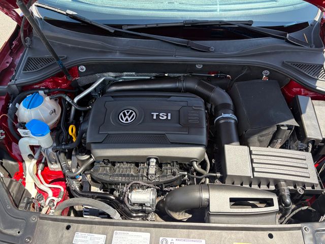 2017 Volkswagen Passat 1.8T SEL Premium