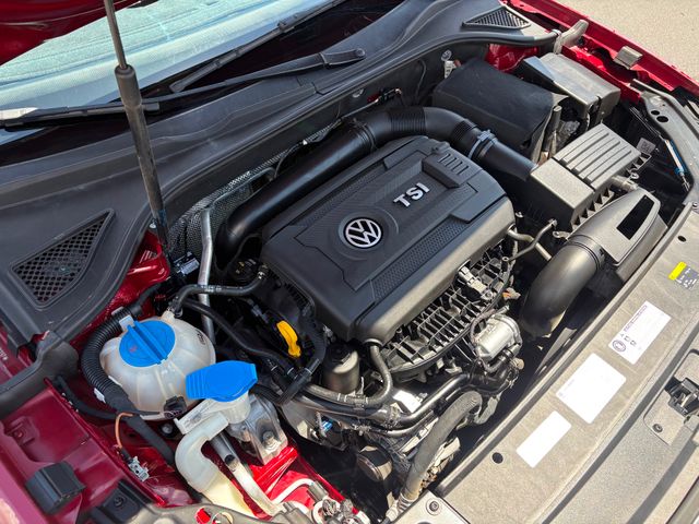 2017 Volkswagen Passat 1.8T SEL Premium