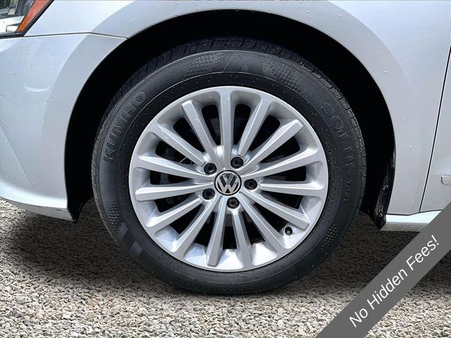 2017 Volkswagen Passat 1.8T SE