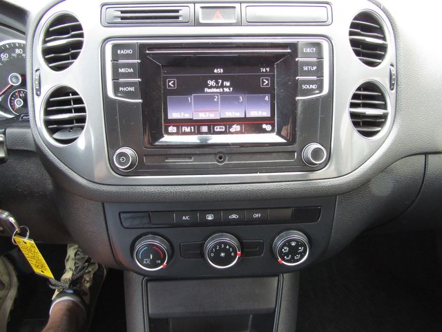 2017 Volkswagen Tiguan 2.0T Limited 4Motion AWD | American Fork, Utah | Auto's Inc. 2017 Volkswagen Tiguan 2.0T Limited 4Motion AWD | American Fork, Utah | Auto's Inc.