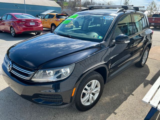 2017 Volkswagen Tiguan 2.0T Limited S 4Motion