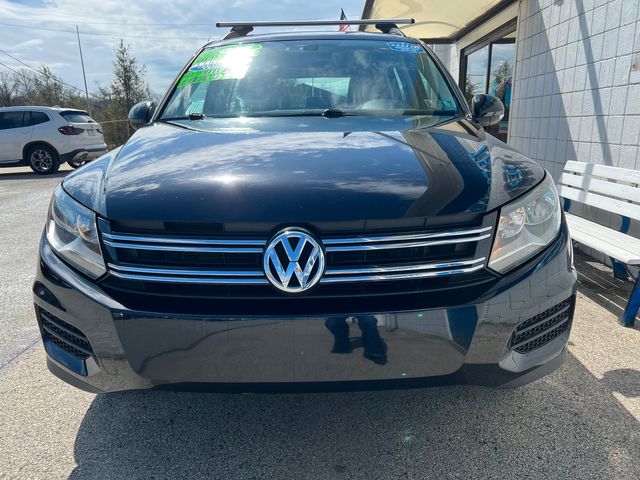 2017 Volkswagen Tiguan 2.0T Limited S 4Motion