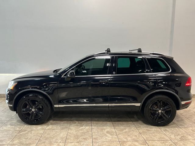 2017 Volkswagen Touareg V6 Wolfsburg