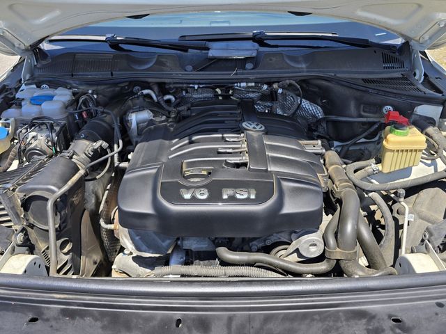 2017 Volkswagen Touareg V6 Wolfsburg 2017 Volkswagen Touareg V6 Wolfsburg