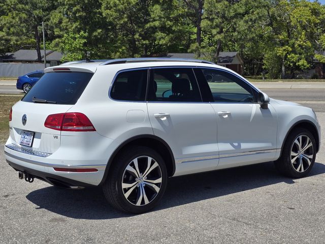 2017 Volkswagen Touareg V6 Wolfsburg 2017 Volkswagen Touareg V6 Wolfsburg