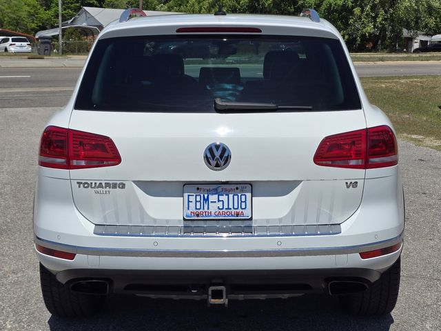 2017 Volkswagen Touareg V6 Wolfsburg 2017 Volkswagen Touareg V6 Wolfsburg