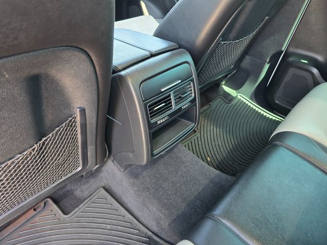 2017 Volkswagen Touareg V6 Wolfsburg