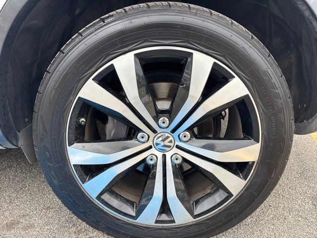 2017 Volkswagen Touareg V6 Wolfsburg | San Antonio, TX | Clear Choice Automotive South