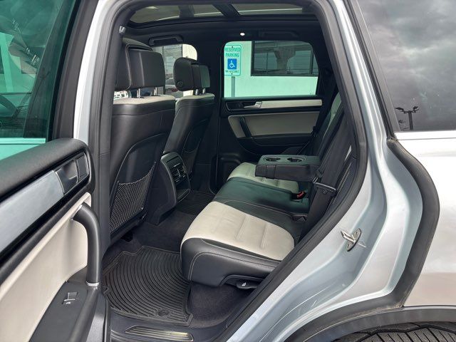2017 Volkswagen Touareg V6 Wolfsburg | San Antonio, TX | Clear Choice Automotive South