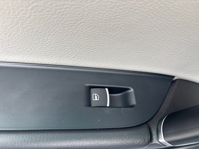 2017 Volkswagen Touareg V6 Wolfsburg | San Antonio, TX | Clear Choice Automotive South