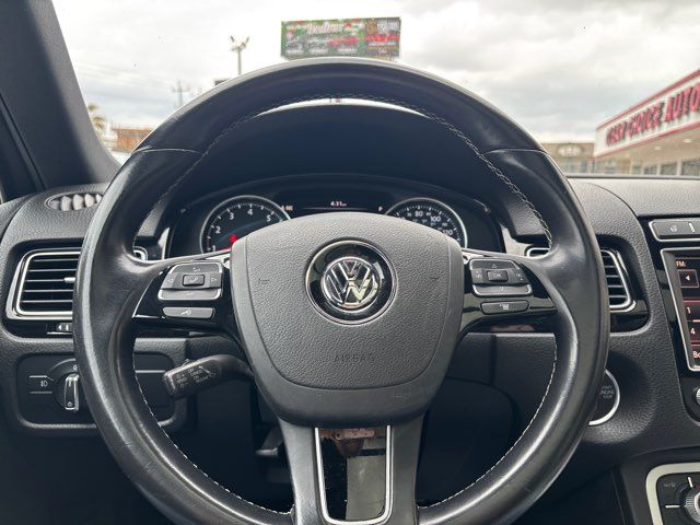 2017 Volkswagen Touareg V6 Wolfsburg | San Antonio, TX | Clear Choice Automotive South