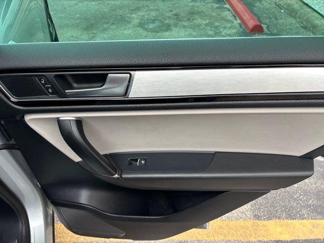 2017 Volkswagen Touareg V6 Wolfsburg | San Antonio, TX | Clear Choice Automotive South