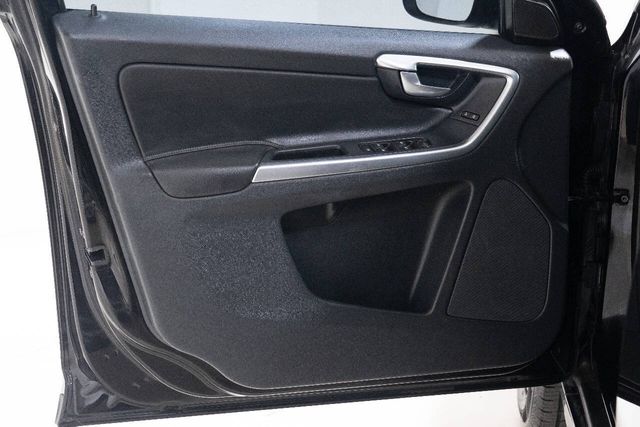 2017 Volvo XC60 T5 Dynamic | Houston, TX | Houston Auto Credit 2017 Volvo XC60 T5 Dynamic | Houston, TX | Houston Auto Credit