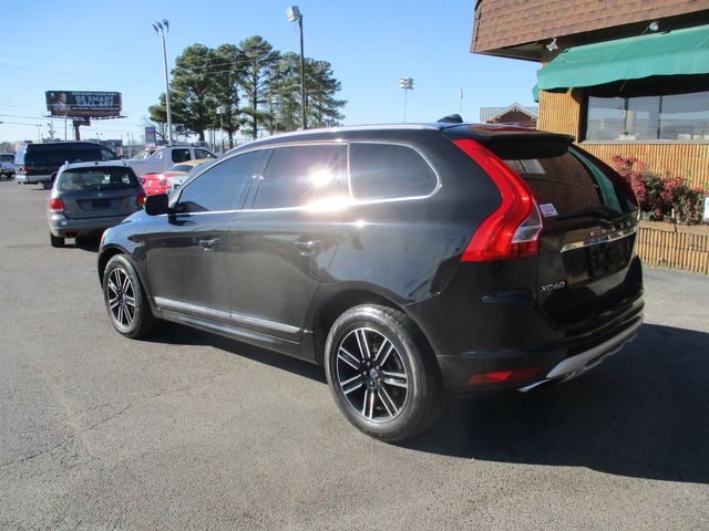 2017 Volvo XC60 T5 Dynamic