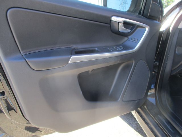 2017 Volvo XC60 T5 Dynamic