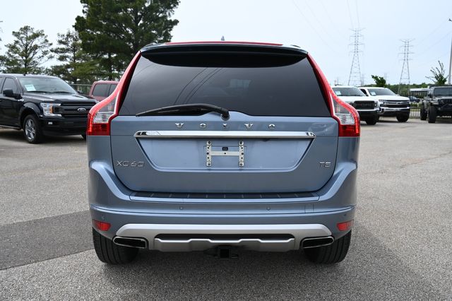 2017 Volvo XC60 T5 Dynamic