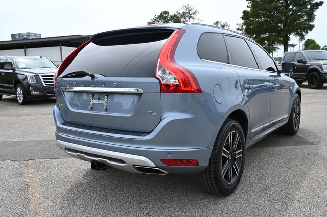 2017 Volvo XC60 T5 Dynamic