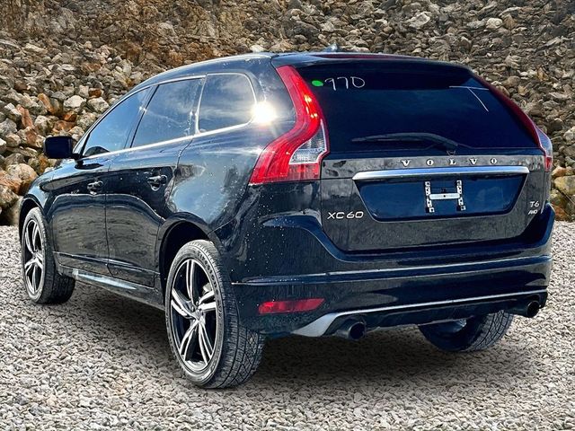 2017 Volvo XC60 T6 R-Design