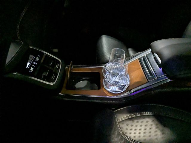 2017 Volvo XC90 T8 eAWD Excellence | Lake Forest IL | Executive Motor Carz 2017 Volvo XC90 T8 eAWD Excellence | Lake Forest IL | Executive Motor Carz