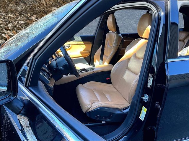 2017 Volvo XC90 T6 Inscription