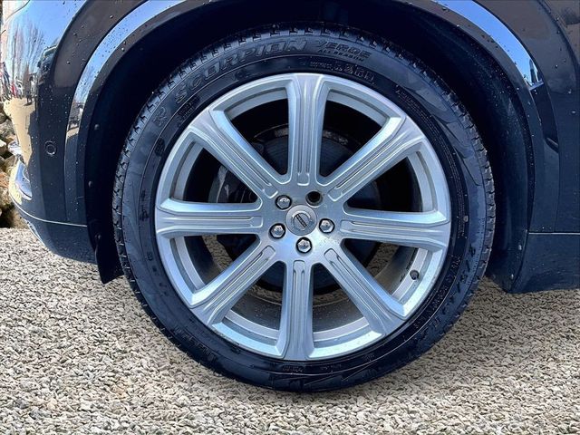 2017 Volvo XC90 T6 Inscription